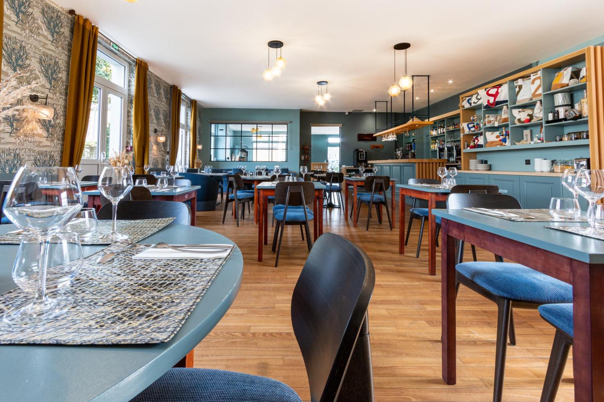 Hotel Spa De La Citadelle Lorient Port-Louis Ngoại thất bức ảnh