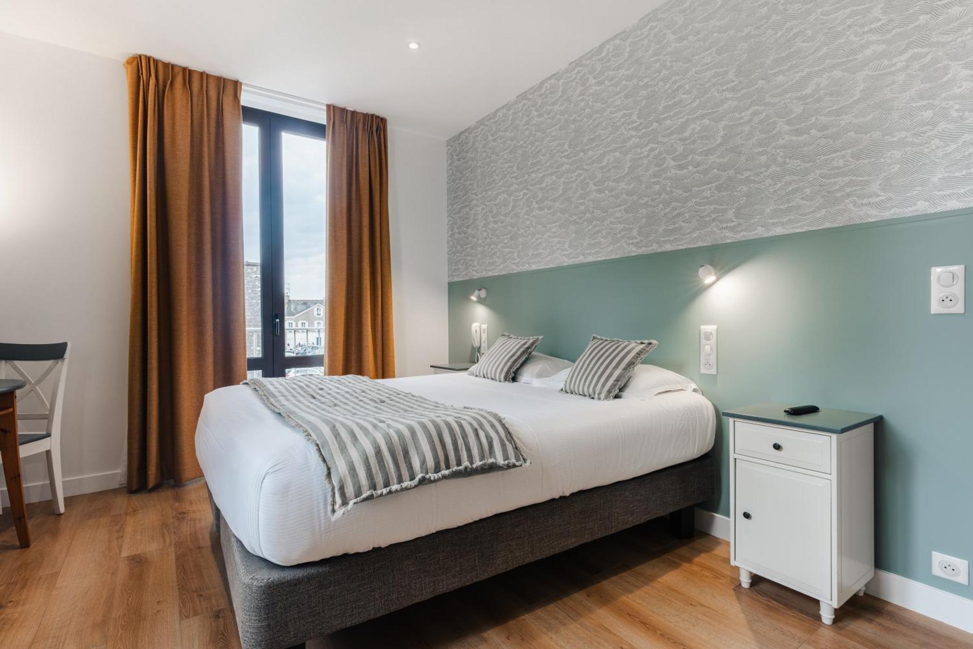 Hotel Spa De La Citadelle Lorient Port-Louis Ngoại thất bức ảnh